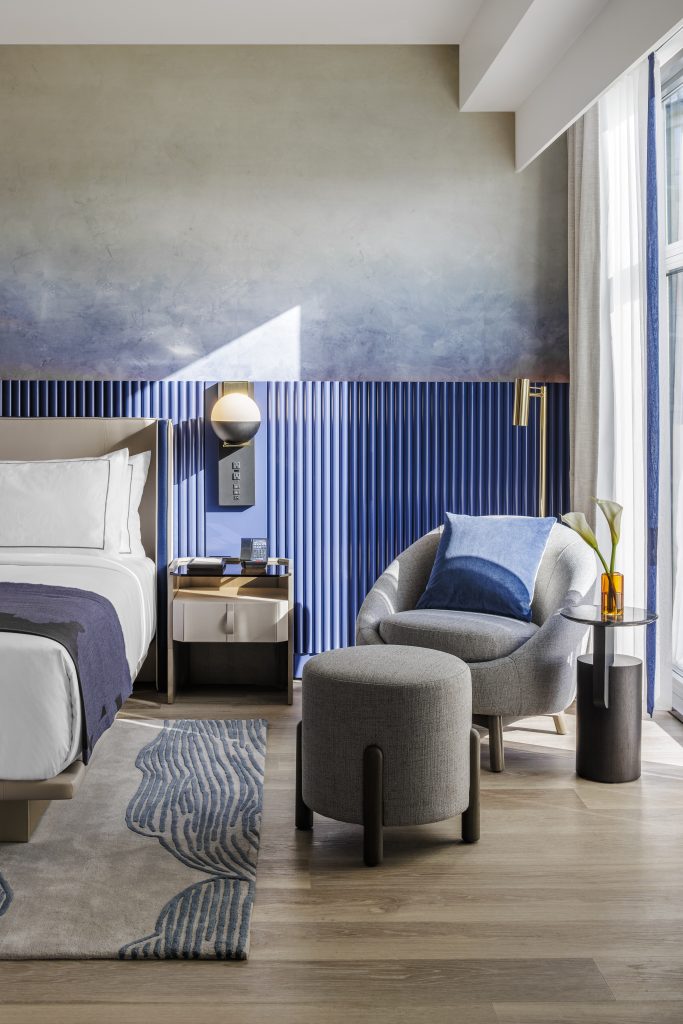 The Morrow Washington DC, Curio Collection by Hilton